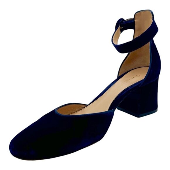 Gianvito Rossi Velvet Block-Heel Mary Jane Pumps - Picture 3 of 8